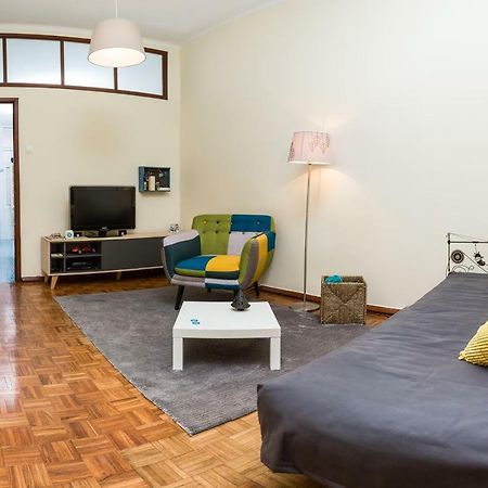 Апартаменты Downtown Shelter - Casa Da Praca Авейру Экстерьер фото