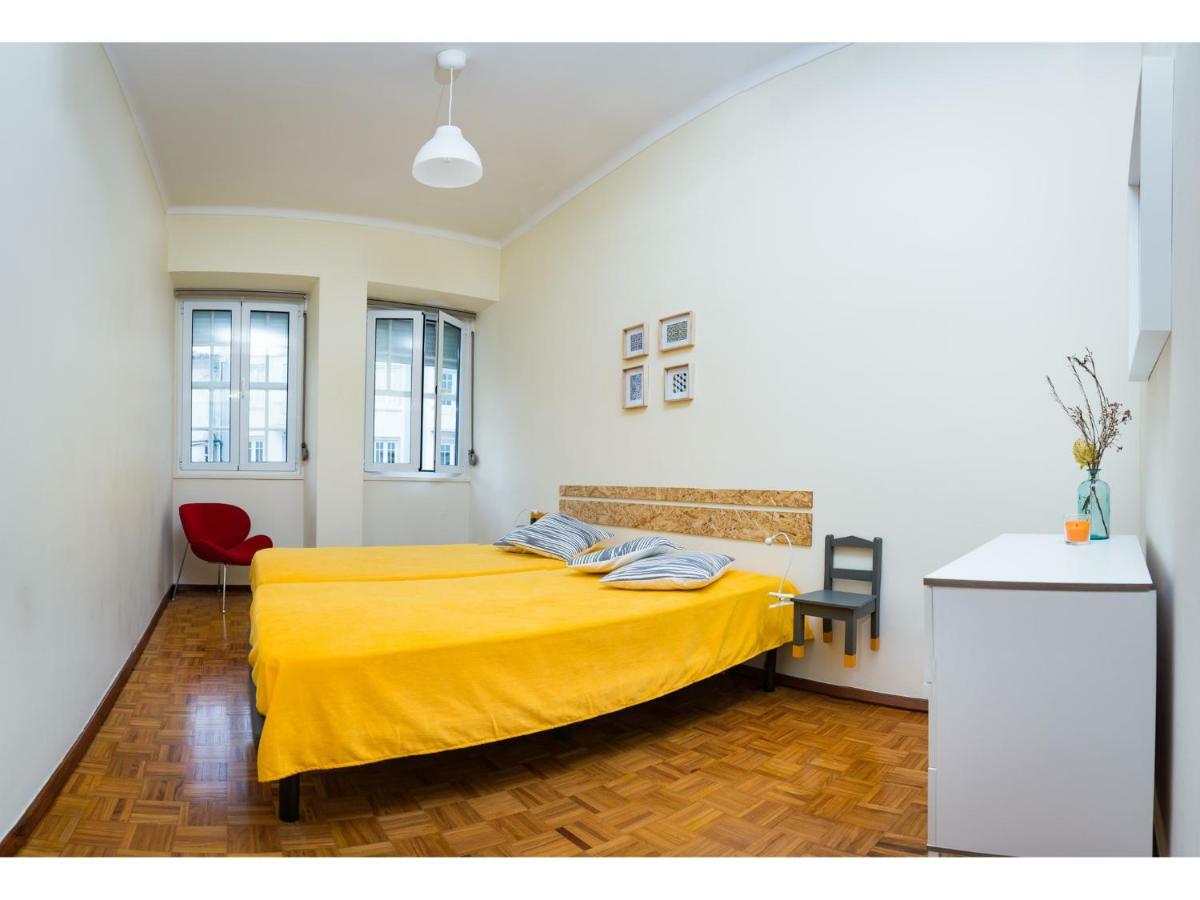 Апартаменты Downtown Shelter - Casa Da Praca Авейру Экстерьер фото